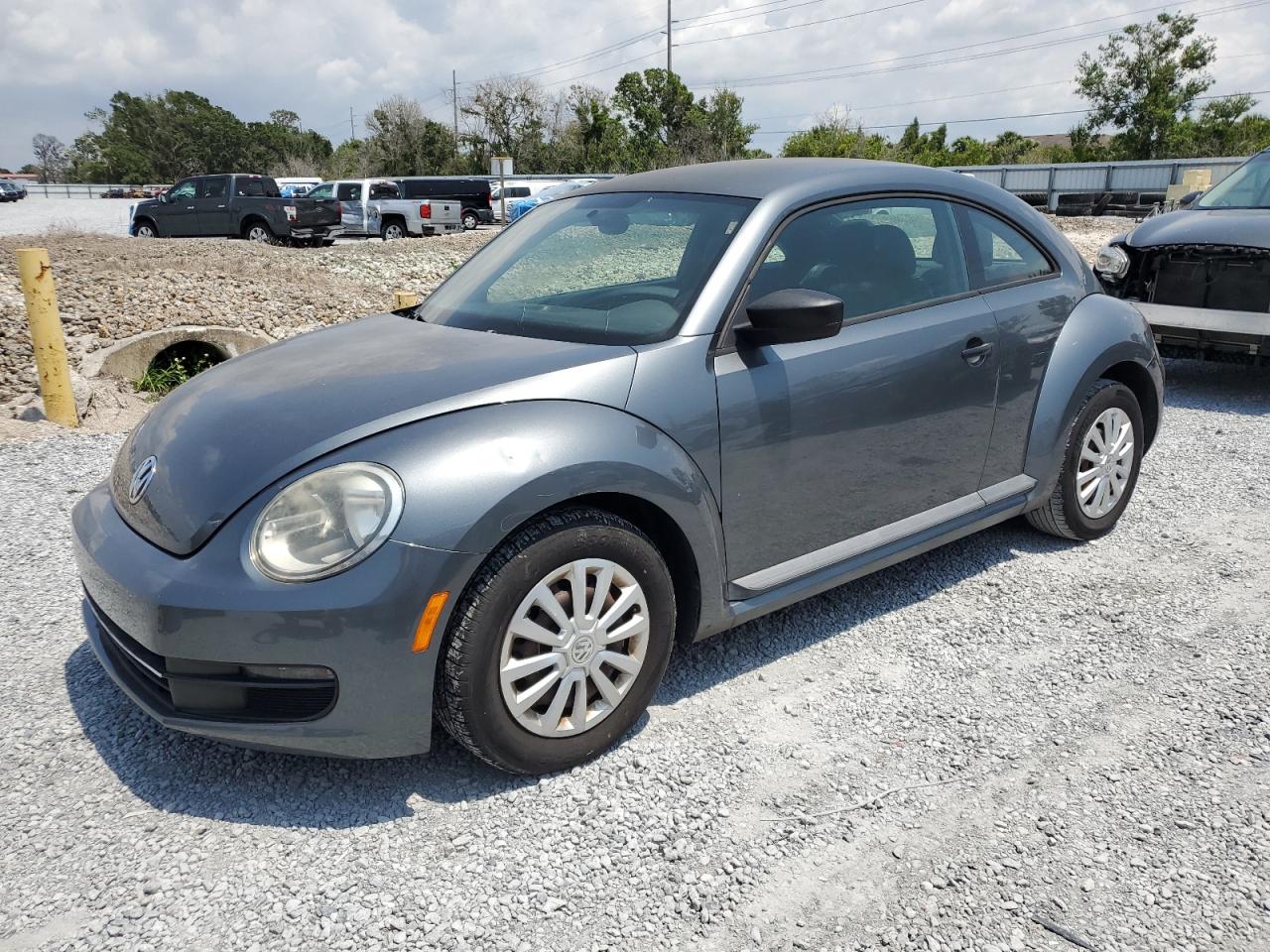 VOLKSWAGEN BEETLE
