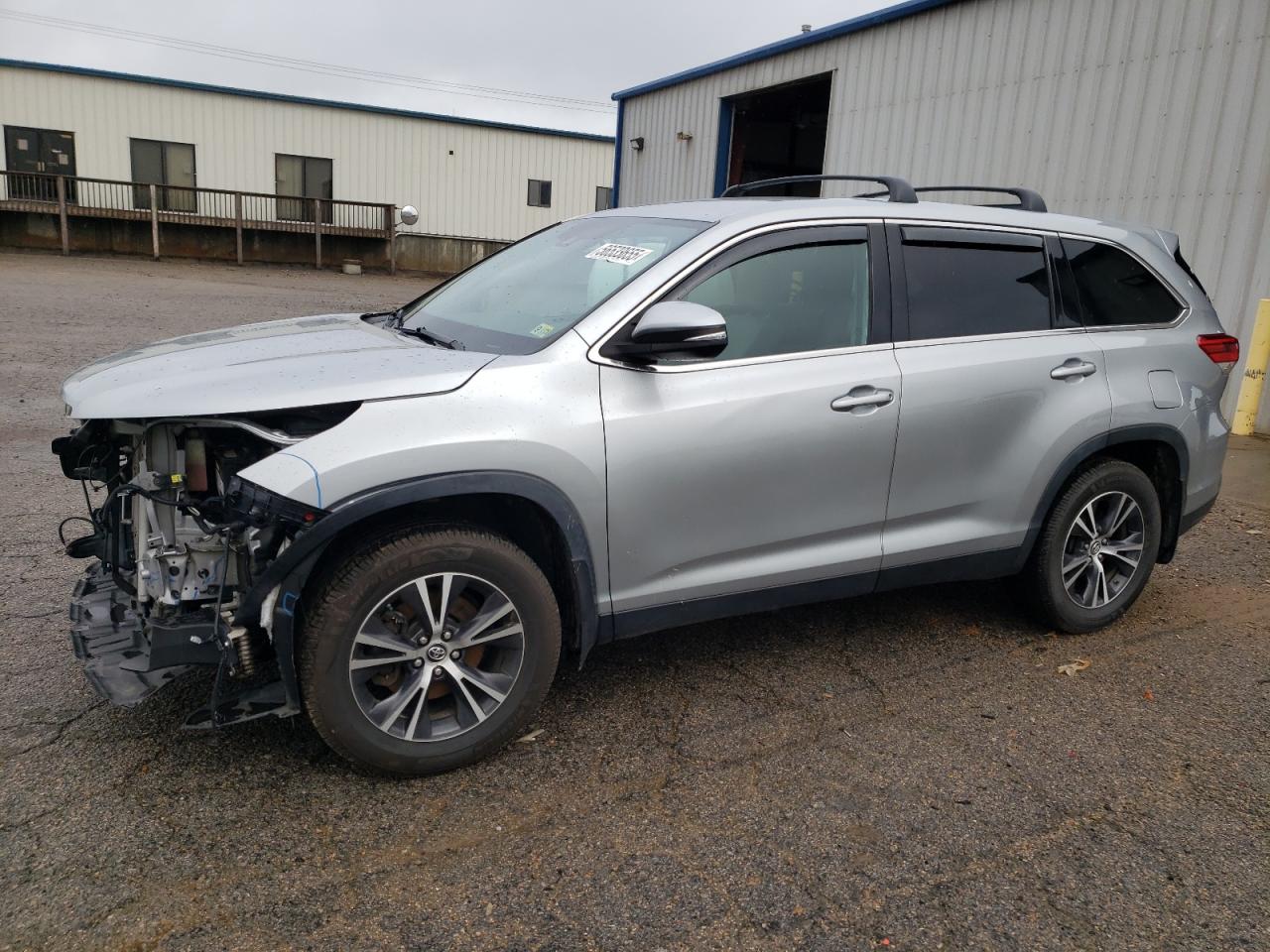 TOYOTA HIGHLANDER LE