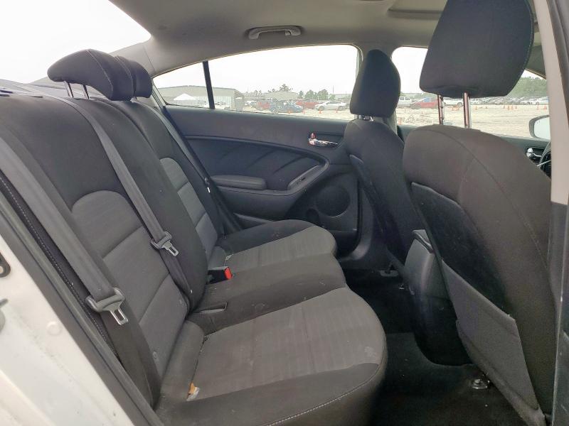 2018 KIA FORTE LX - 3KPFL4A76JE237203