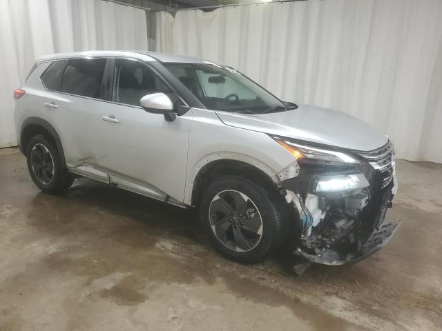 Vin: 5n1bt3bb3rc697915, lot: 57459545, nissan rogue sv 20244