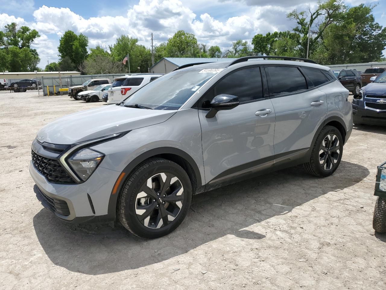 KIA SPORTAGE X LINE