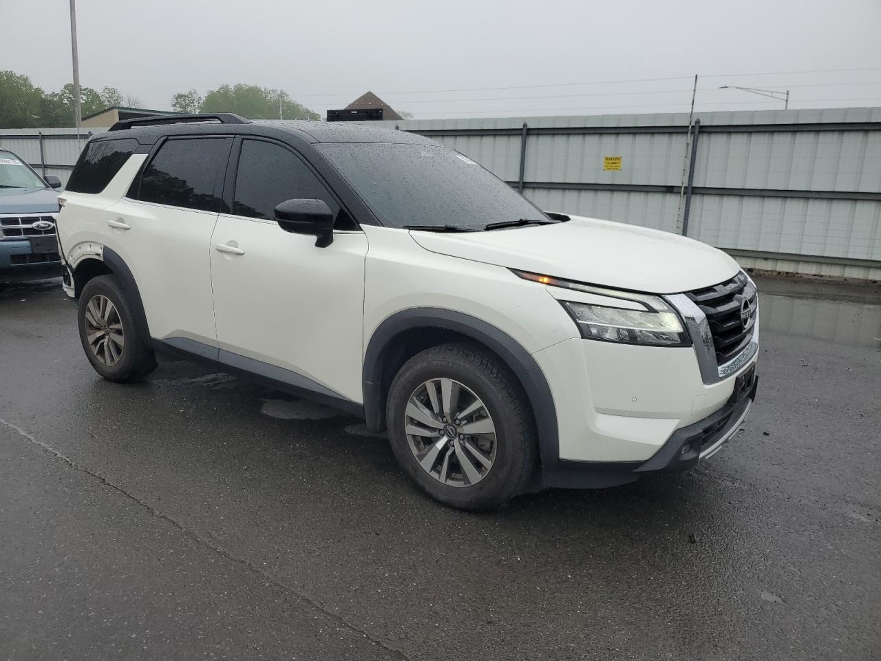 Nissan Pathfinder 2022