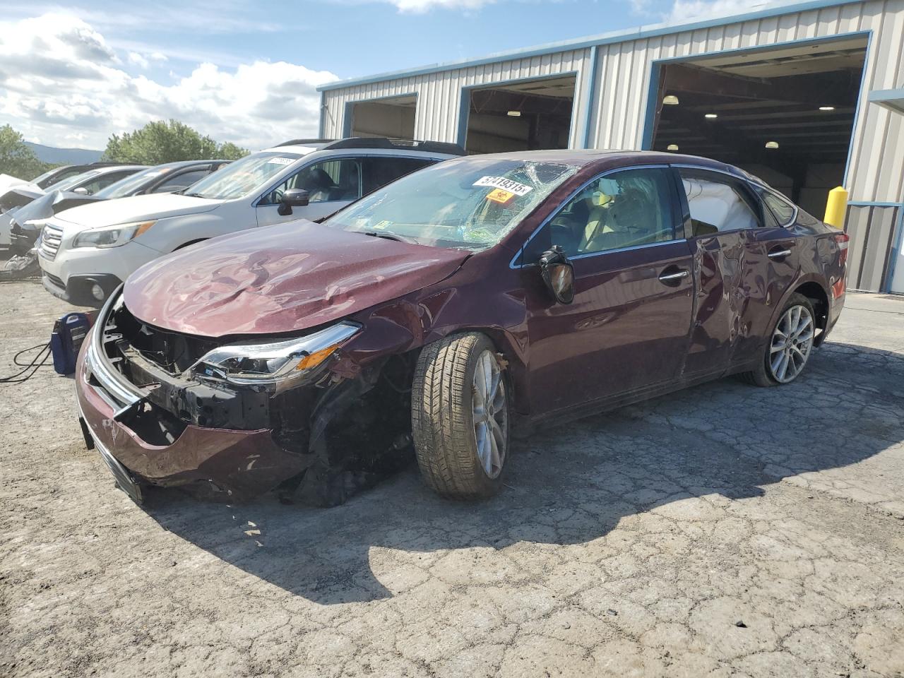 TOYOTA AVALON XLE