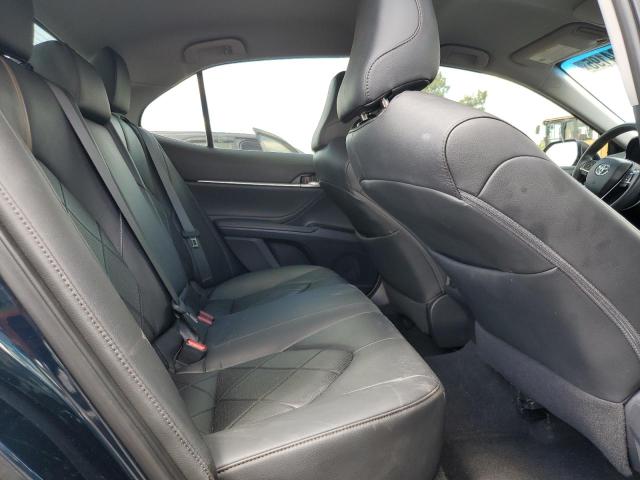 2018 TOYOTA CAMRY L - 4T1B11HK0JU533425