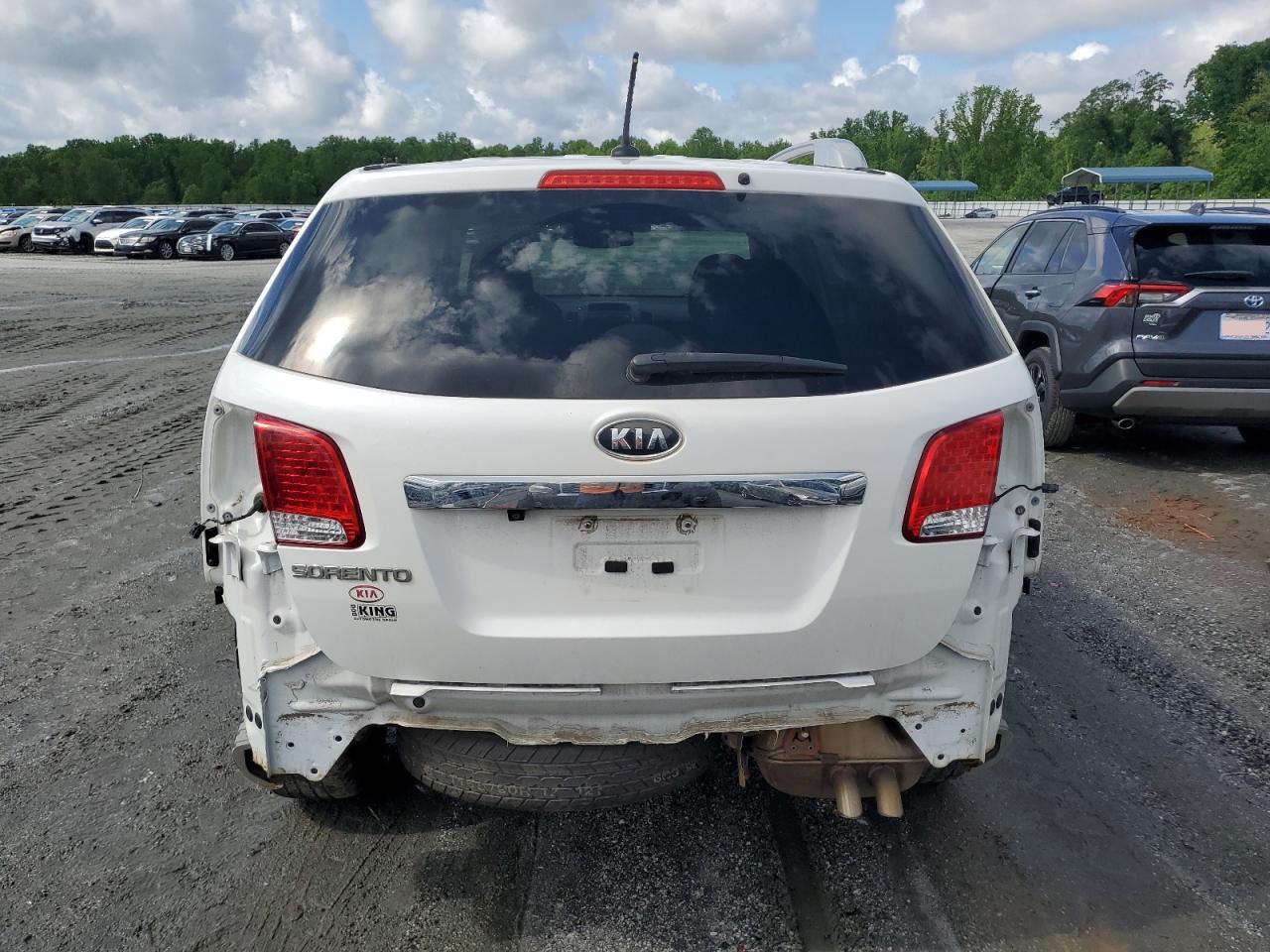 KIA SORENTO BASE