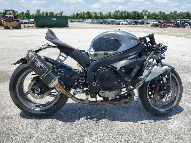 SUZUKI GSX-R600 2018 gray  gas JS1GN7FA3J2100201 photo #1