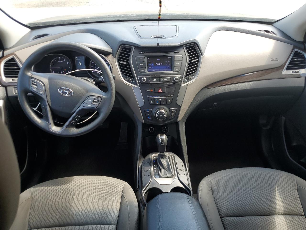 HYUNDAI SANTA FE SPORT