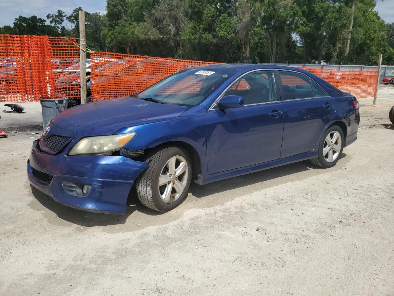 TOYOTA CAMRY BASE