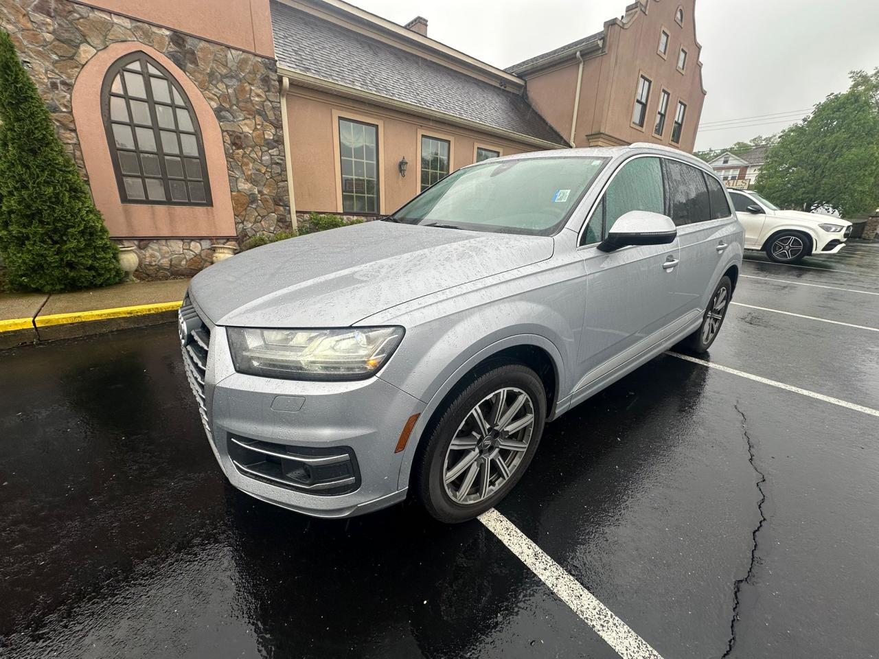 AUDI Q7 PREMIUM PLUS