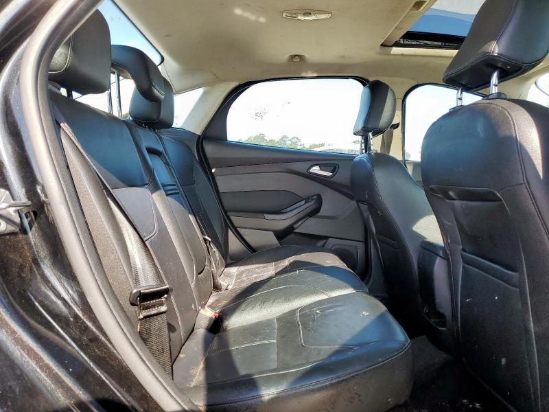 2015 FORD FOCUS SE - 1FADP3F20FL320066