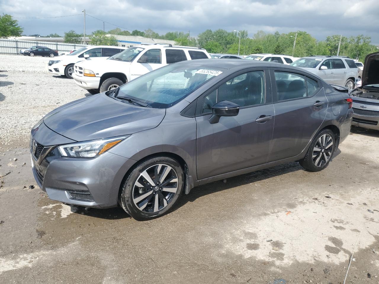 NISSAN VERSA SR