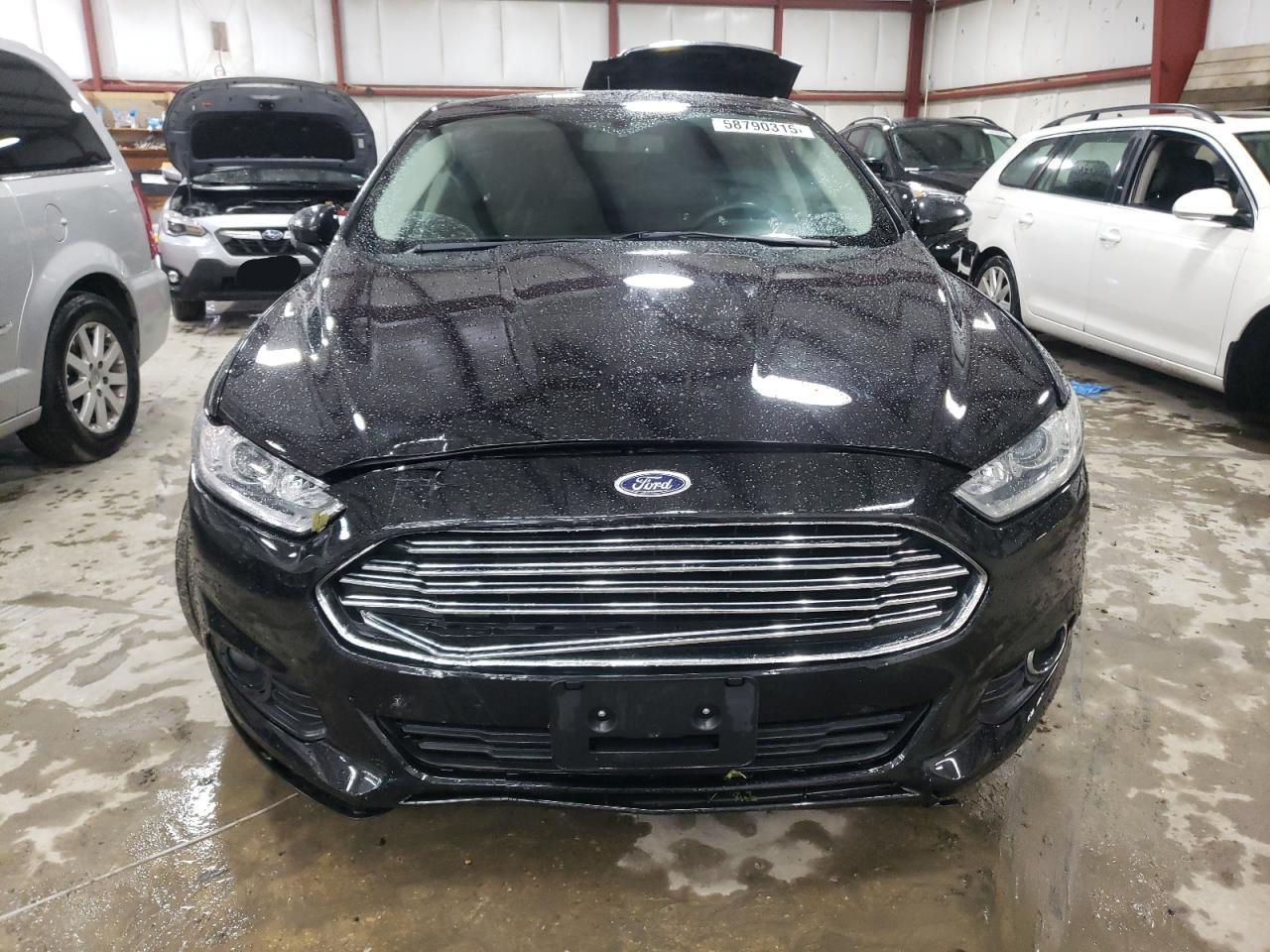 Ford Fusion se 2015