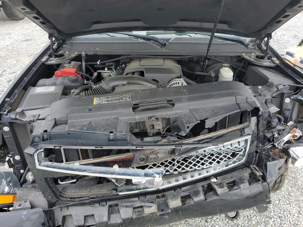 CHEVROLET TAHOE K1500 LT