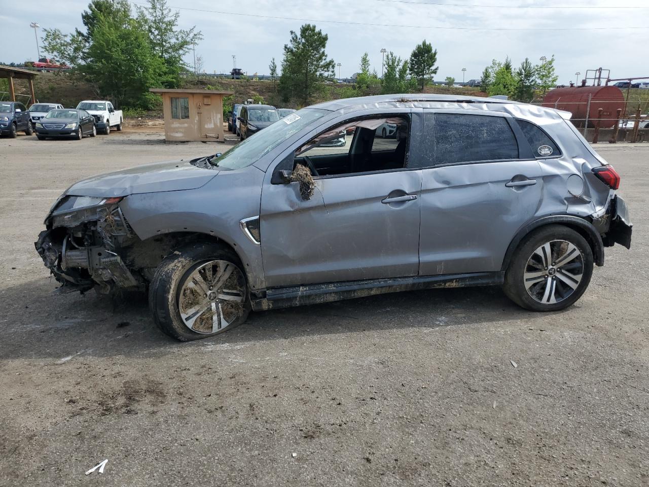 MITSUBISHI OUTLANDER ES