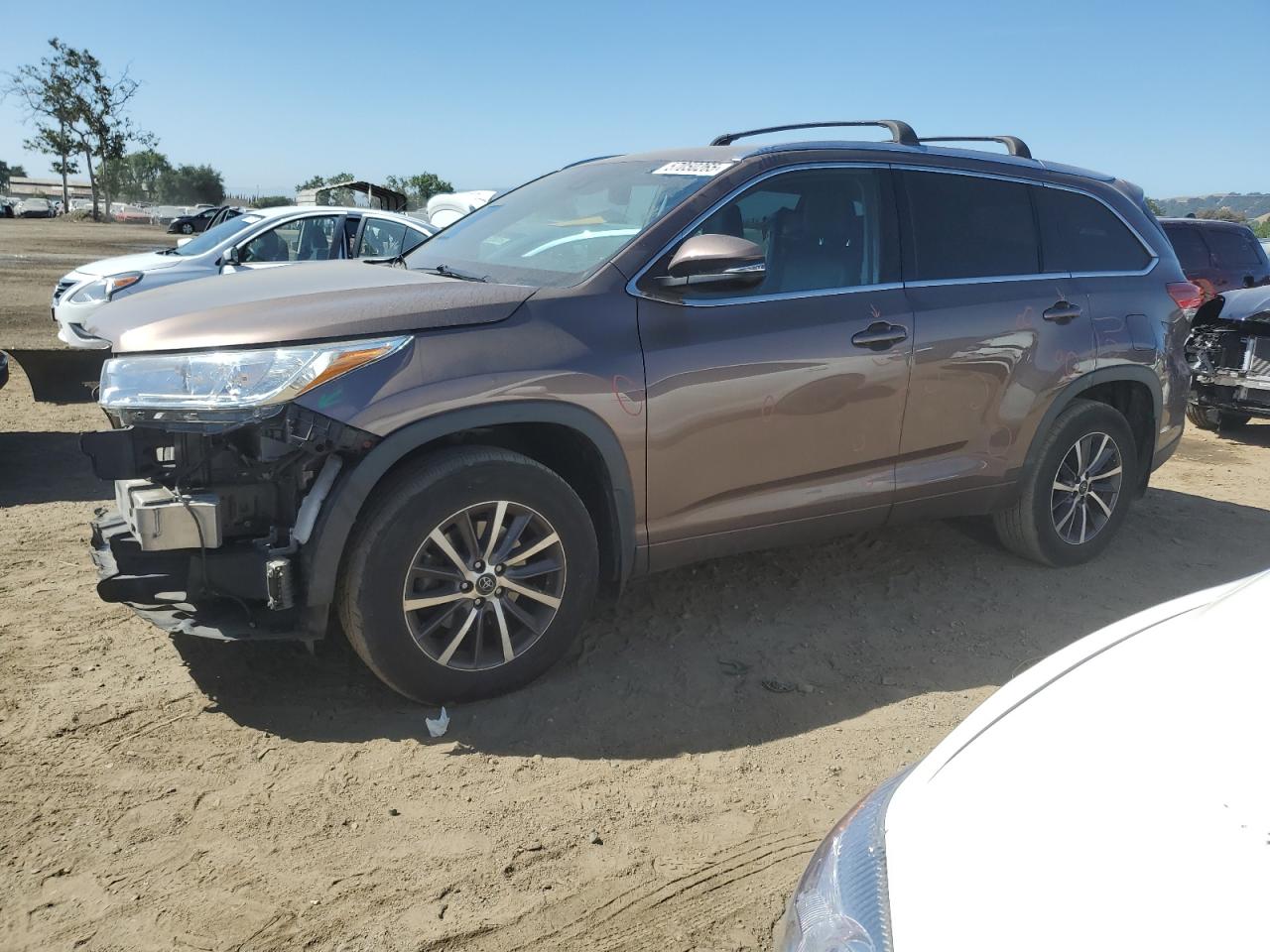 TOYOTA HIGHLANDER SE