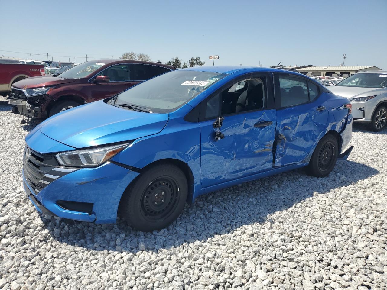 NISSAN VERSA S
