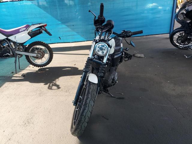 2018 HARLEY-DAVIDSON XL883 IRON 1HD4LE238JC429530