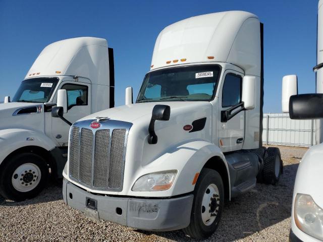 PETERBILT 579 2015 white tractor diesel 1XPBA48X0FD299407 photo #3