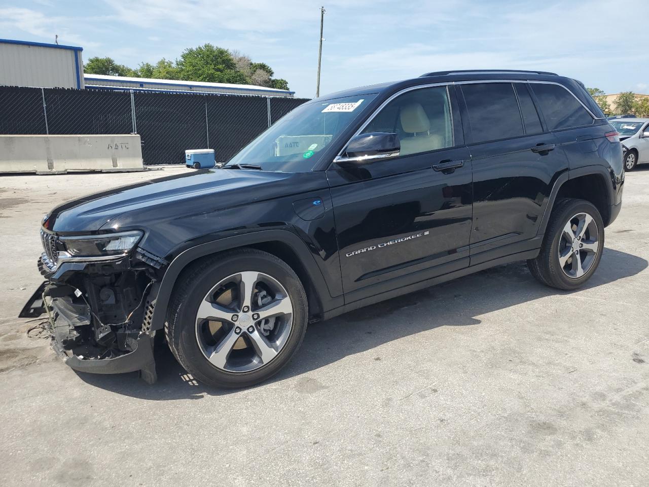 JEEP GRAND CHEROKEE LIMITED 4XE