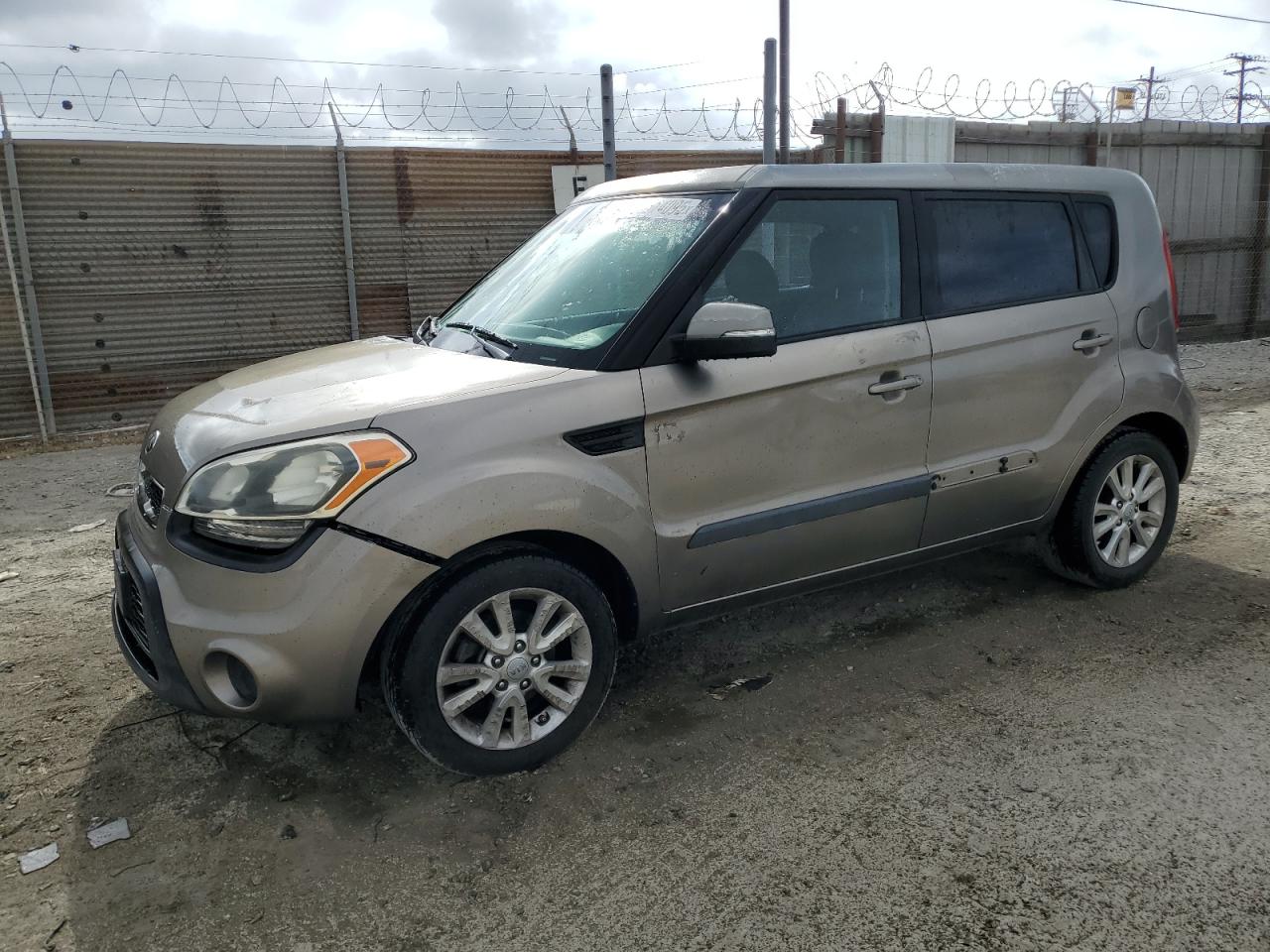 KIA SOUL +