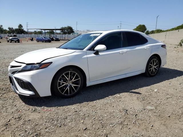 Vin: 4t1s31ak7nu583815, lot: 58414615, toyota camry night shade 2022 img_1