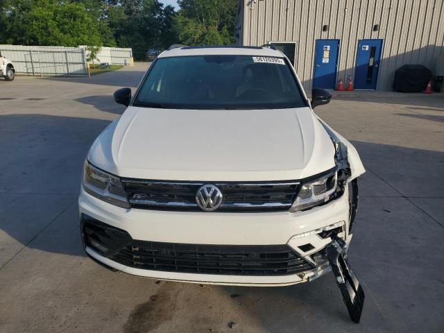 2021 VOLKSWAGEN TIGUAN SE - 3VV3B7AX5MM136155