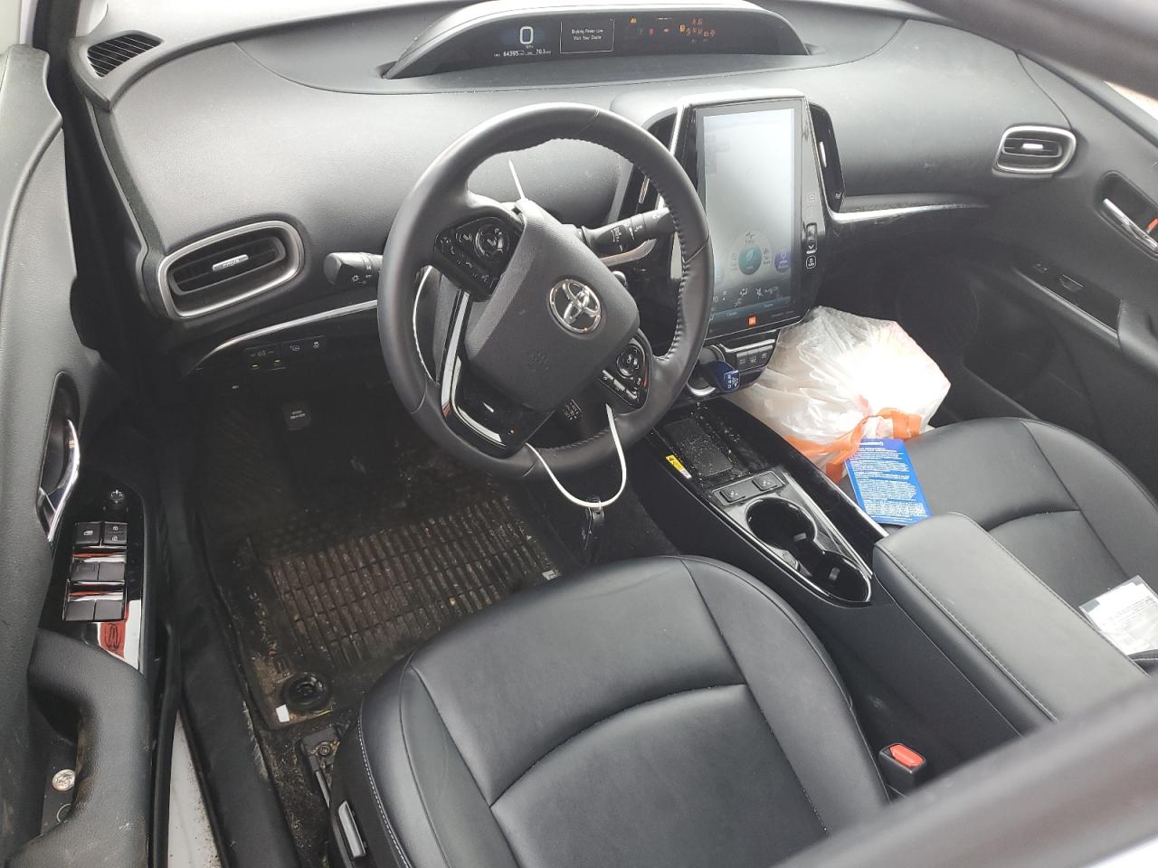 TOYOTA PRIUS PRIME LE