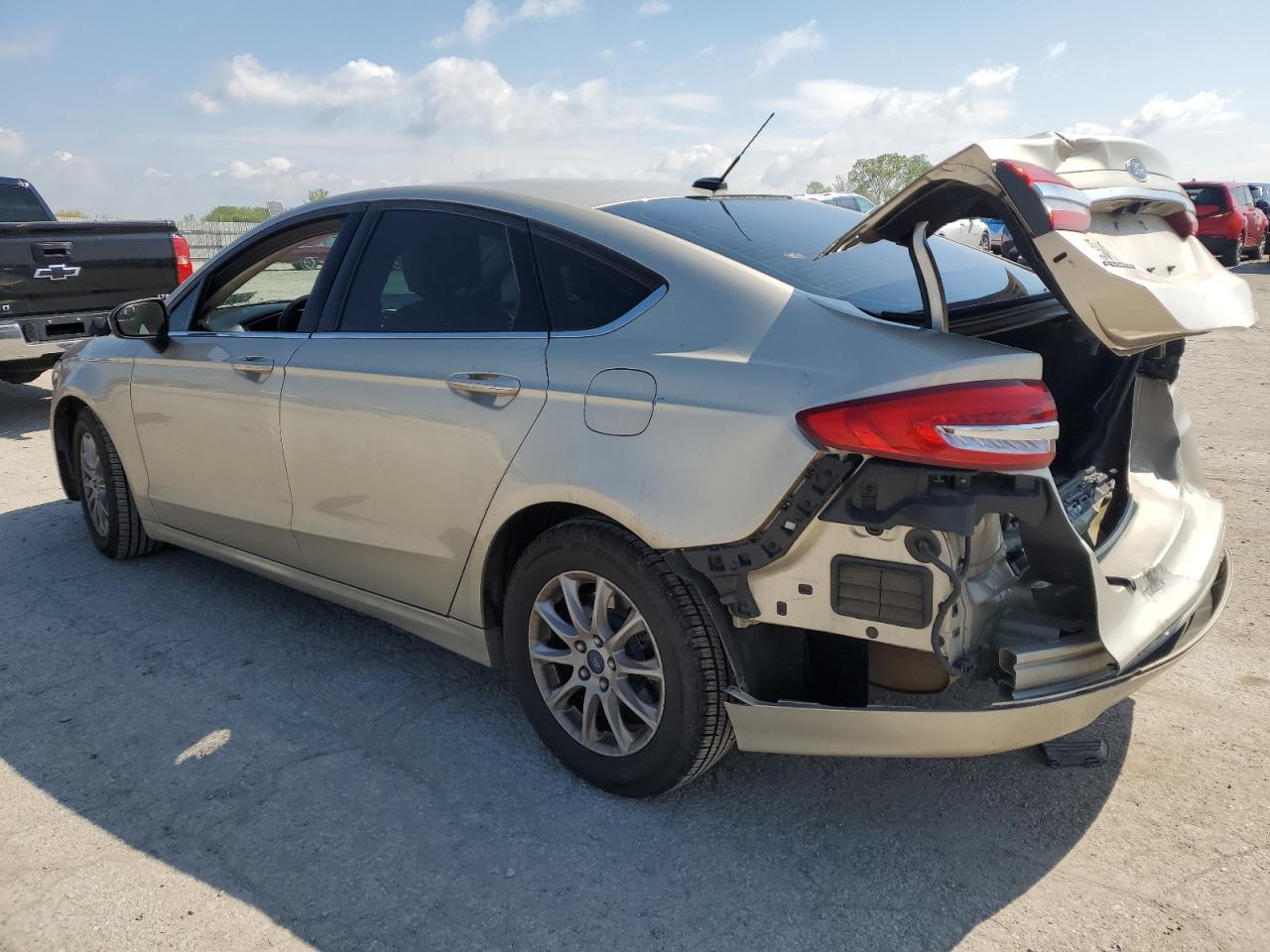 FORD FUSION S