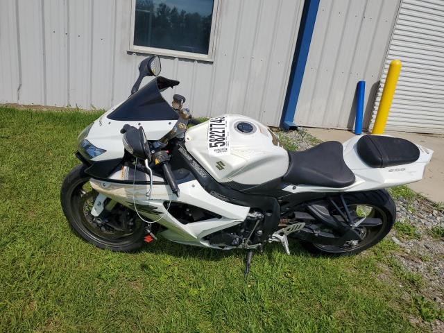 SUZUKI GSX-R600 2009 JS1GN7EA592105767 photo #4