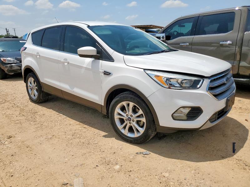 Vin: 1fmcu0gd2huc78229, lot: 57550925, ford escape se 20174