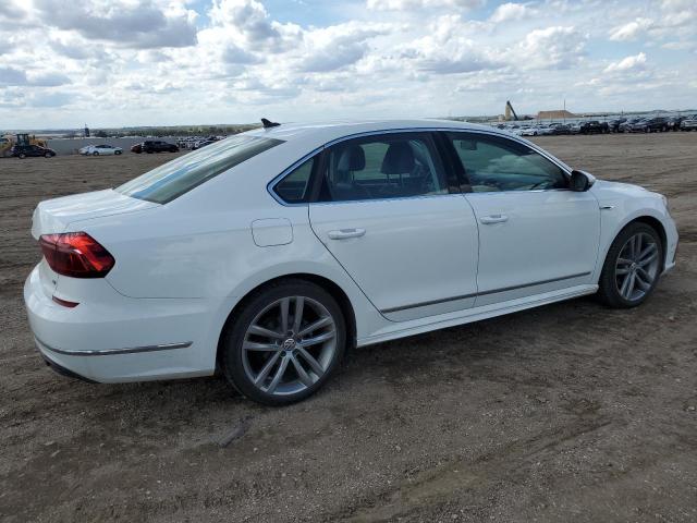 2017 VOLKSWAGEN PASSAT R-L - 1VWDT7A39HC018272
