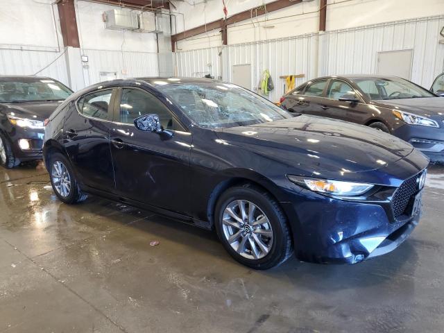 Vin: jm1bpajlxm1344017, lot: 55882925, mazda 3 20214