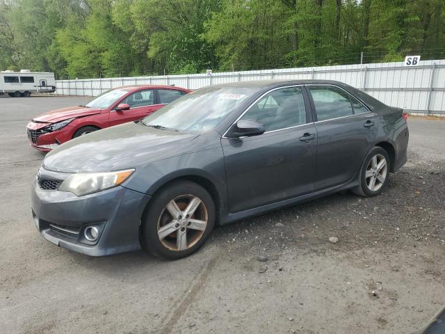 TOYOTA CAMRY BASE