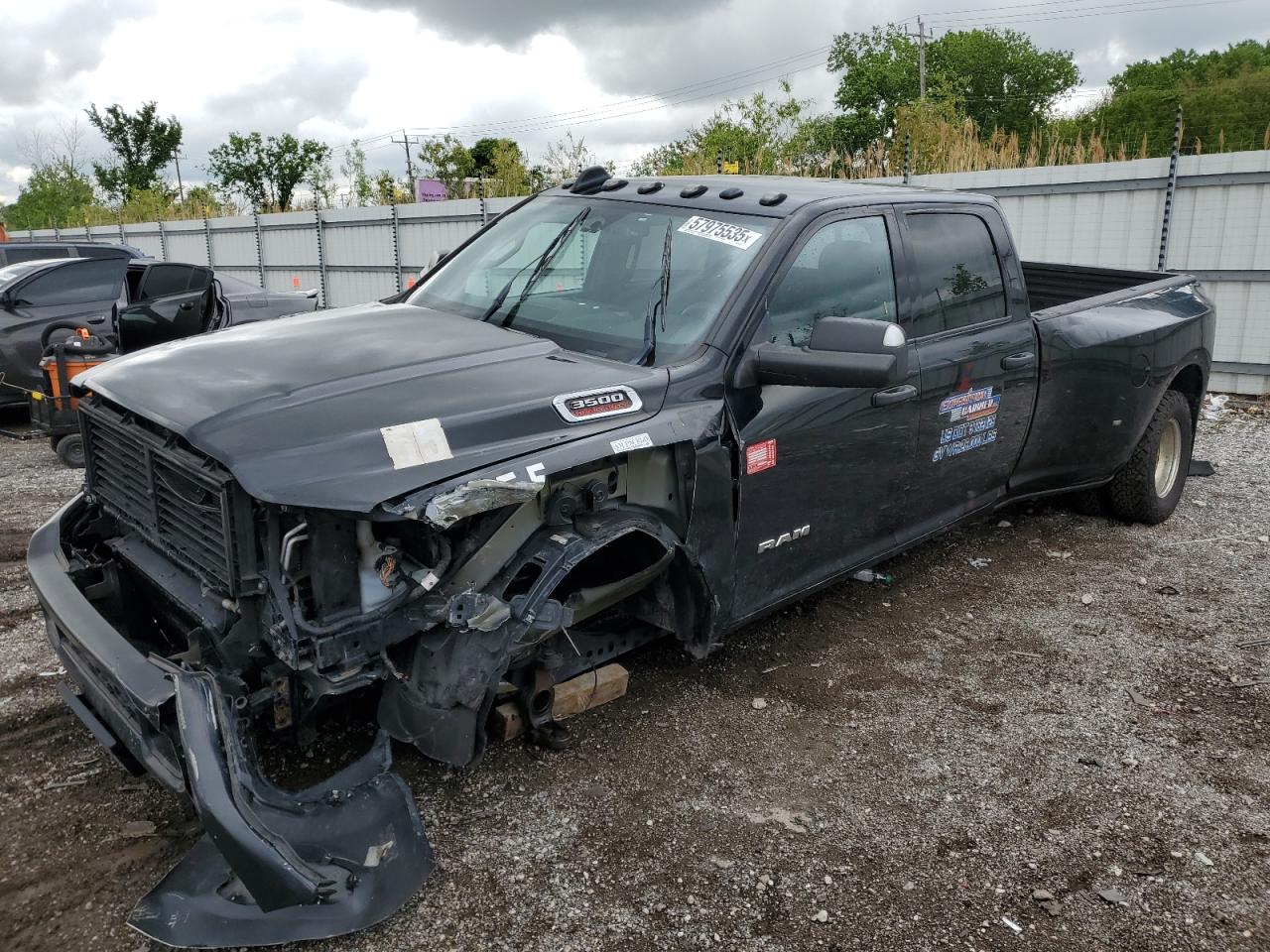 RAM 3500 TRADESMAN