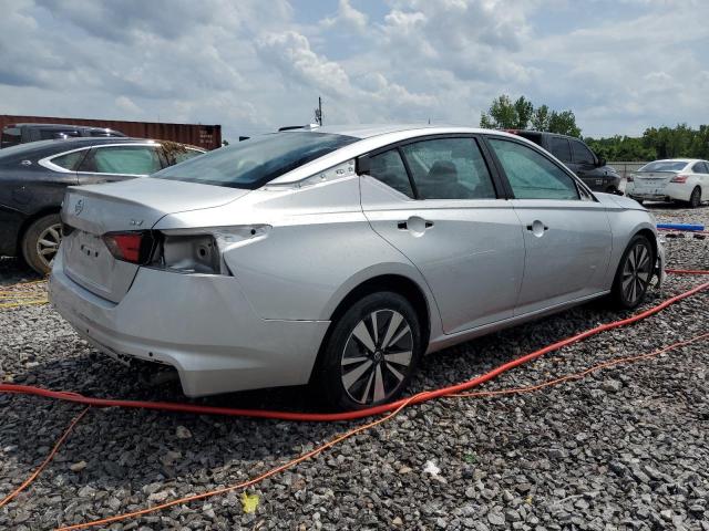 Vin: 1n4bl4dv8nn304500, lot: 57100145, nissan altima sv 20223