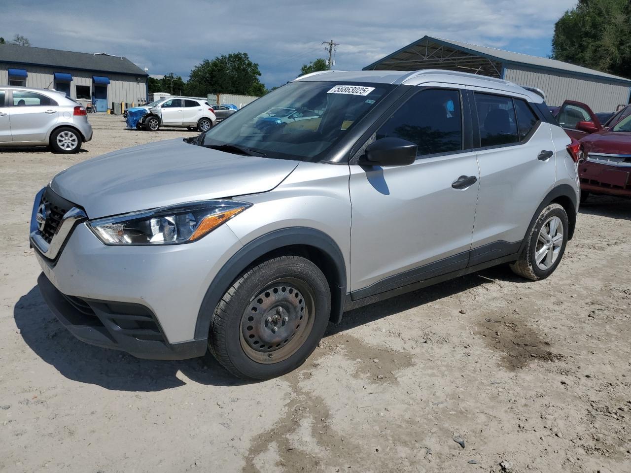 NISSAN KICKS S