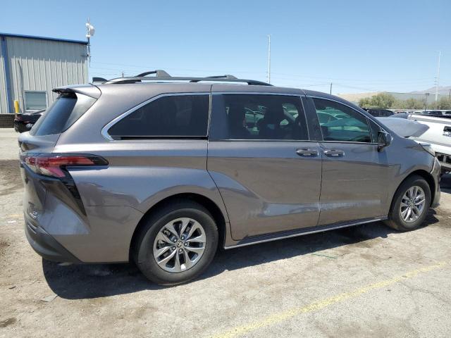 2022 TOYOTA SIENNA LE 5TDKRKEC8NS089544
