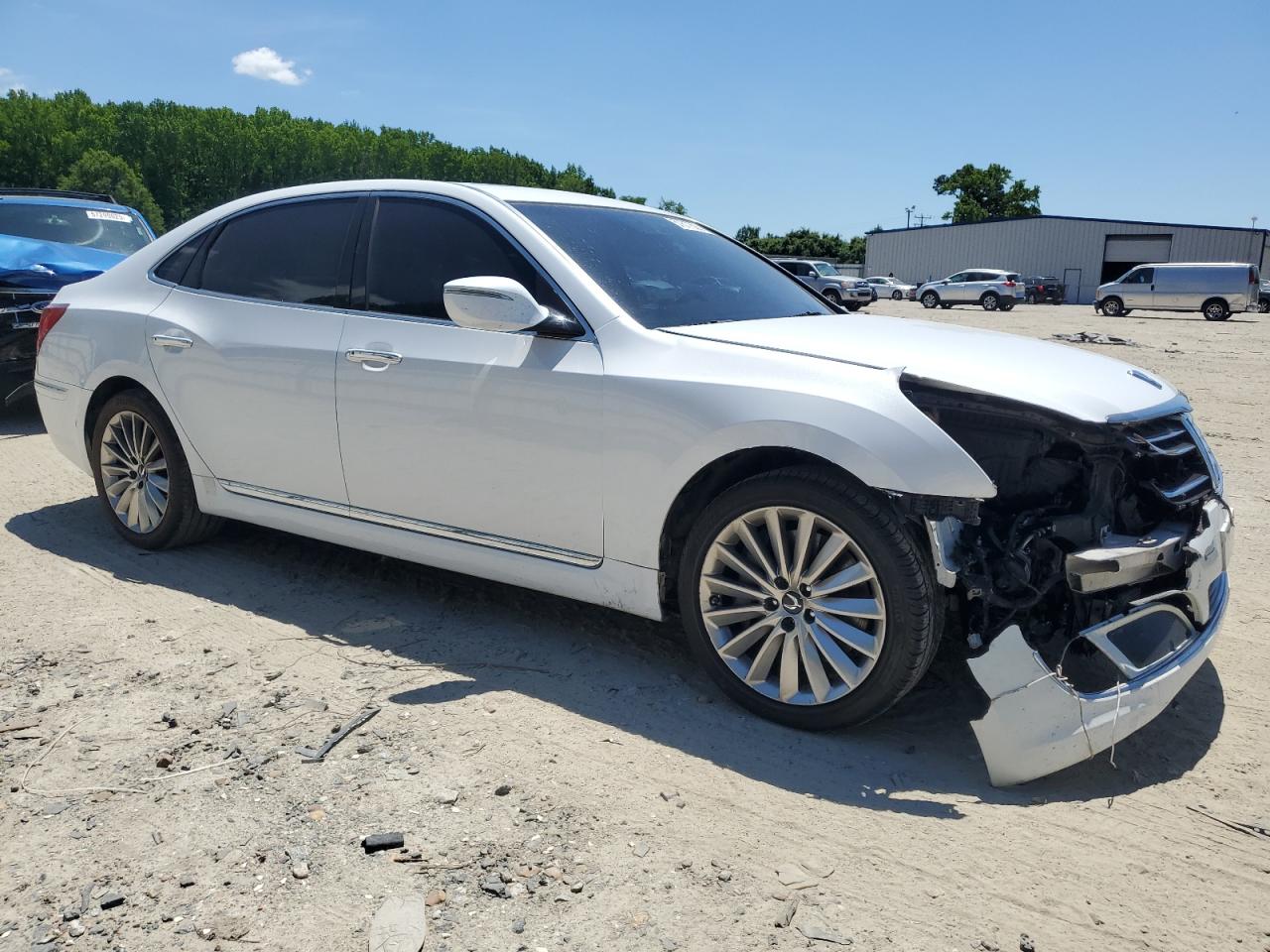 HYUNDAI EQUUS SIGNATURE