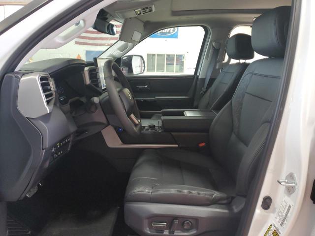 2024 TOYOTA SEQUOIA SR 7SVAAABA7RX046514
