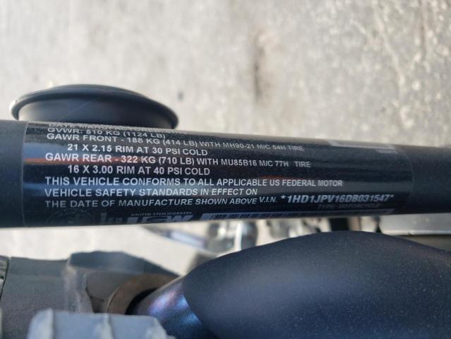 2013 HARLEY-DAVIDSON FXS BLACKL - 1HD1JPV16DB031547