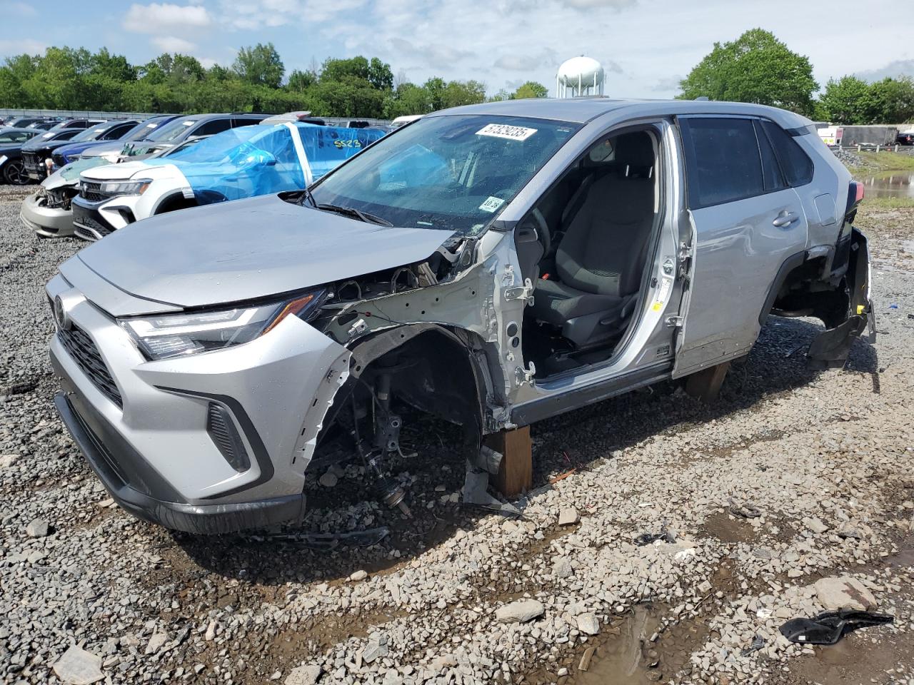 TOYOTA RAV4 LE
