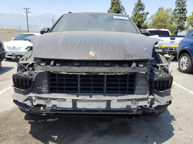 2019 PORSCHE CAYENNE WP1AA2AY4KDA13569