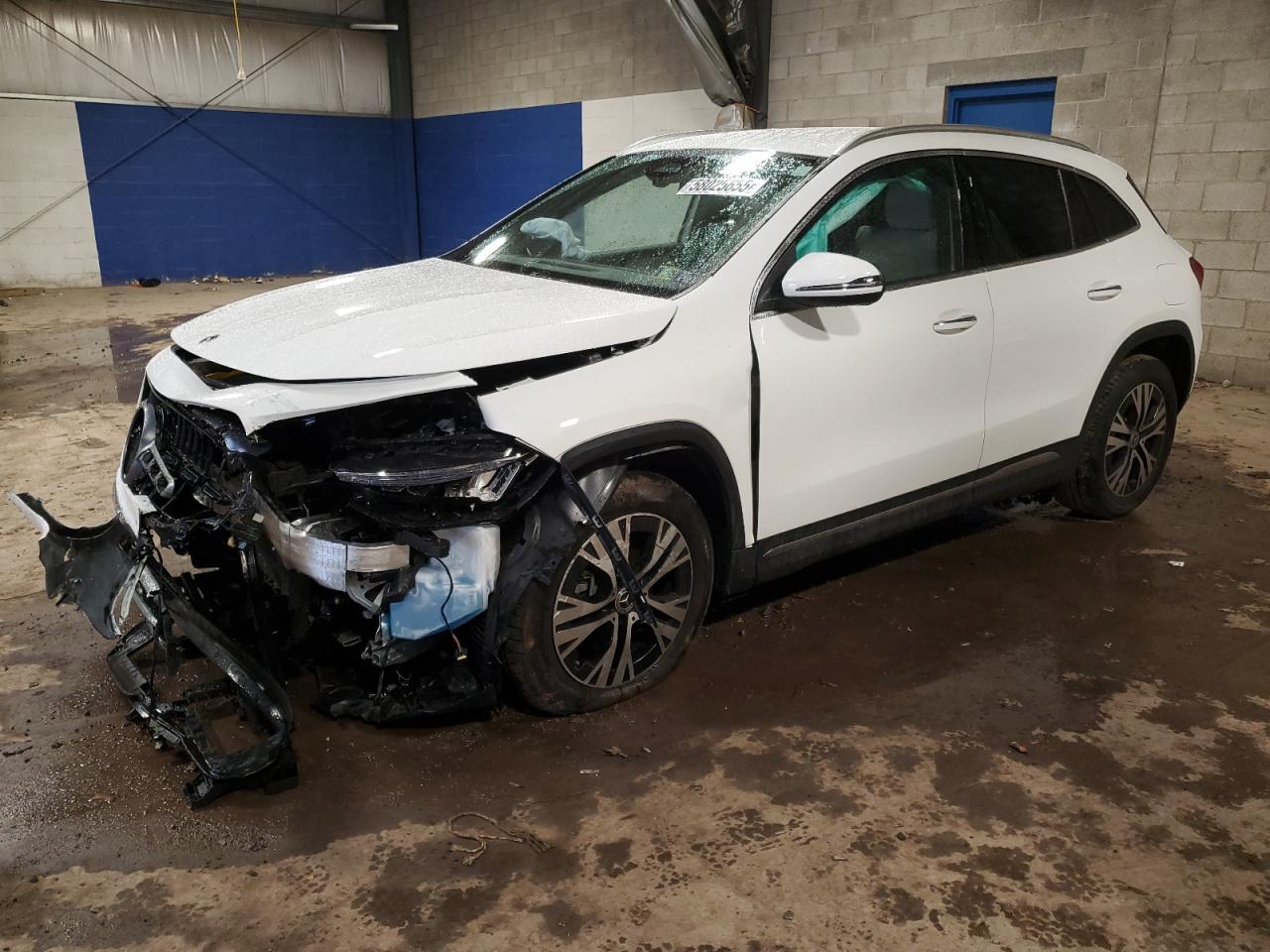 MERCEDES-BENZ GLA-CLASS 250 4MATIC