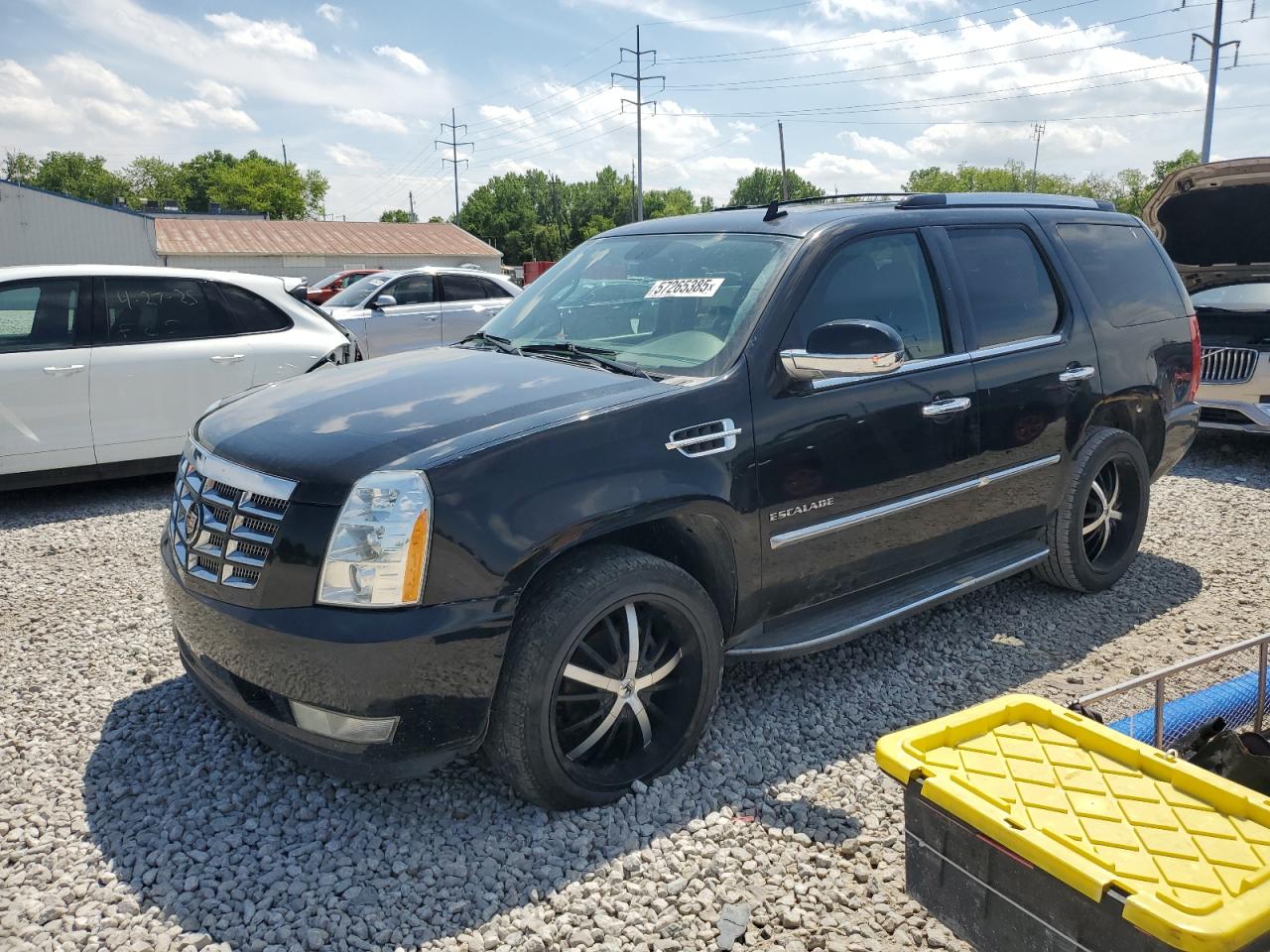 CADILLAC ESCALADE LUXURY