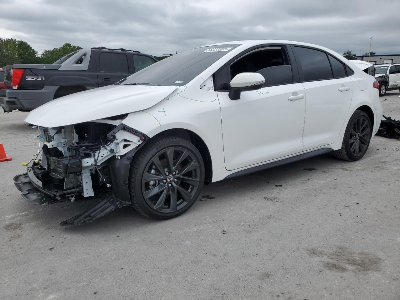 TOYOTA COROLLA SE