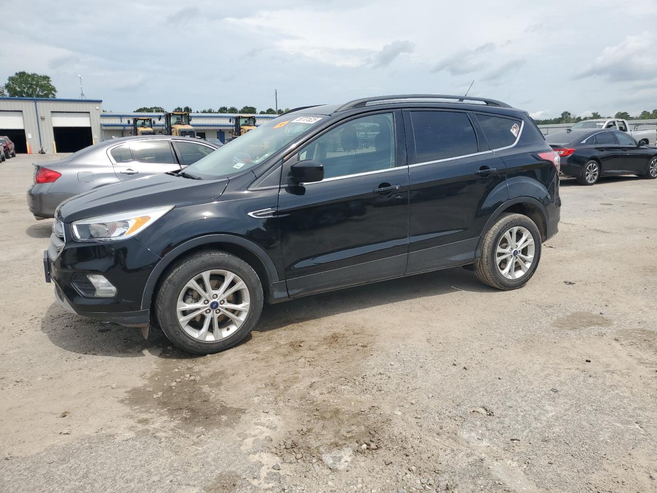 FORD ESCAPE SE