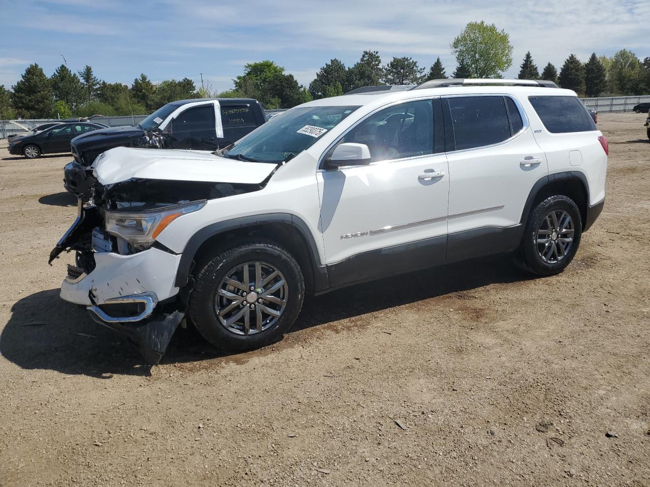 GMC ACADIA SLT-1