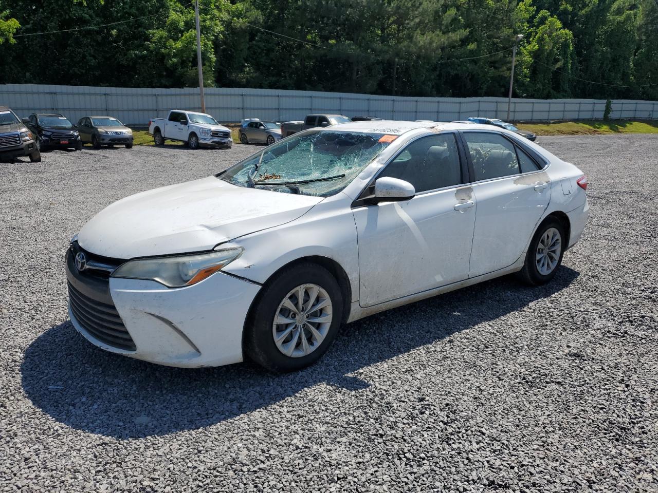 TOYOTA CAMRY LE