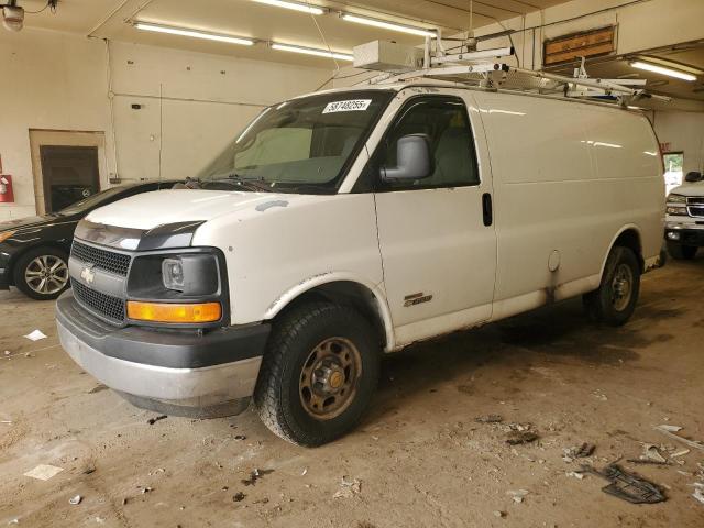 CHEVROLET CHEVY VAN 2006 white  diesel 1GCHG352161172552 photo #1