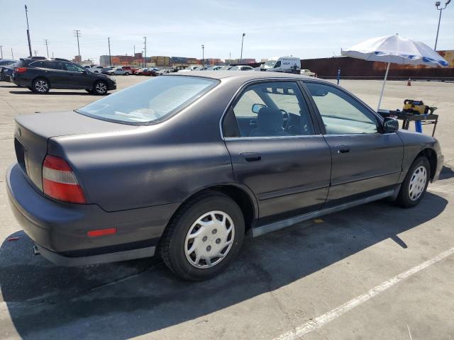 Vin: jhmcd5547rc022856, lot: 57919135, honda accord lx 19943